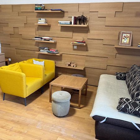Apartmanove Ubytovanie Pod Dubom Polny Kesov Zewnętrze zdjęcie