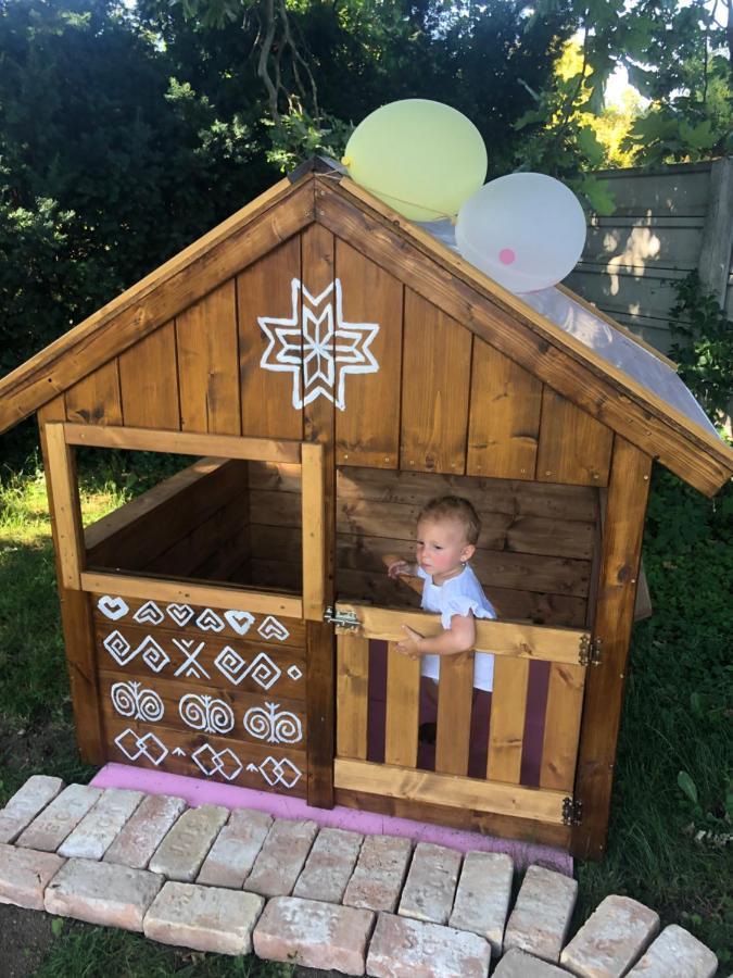 Apartmanove Ubytovanie Pod Dubom Polny Kesov Zewnętrze zdjęcie