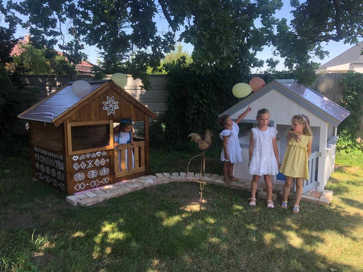 Apartmanove Ubytovanie Pod Dubom Polny Kesov Zewnętrze zdjęcie